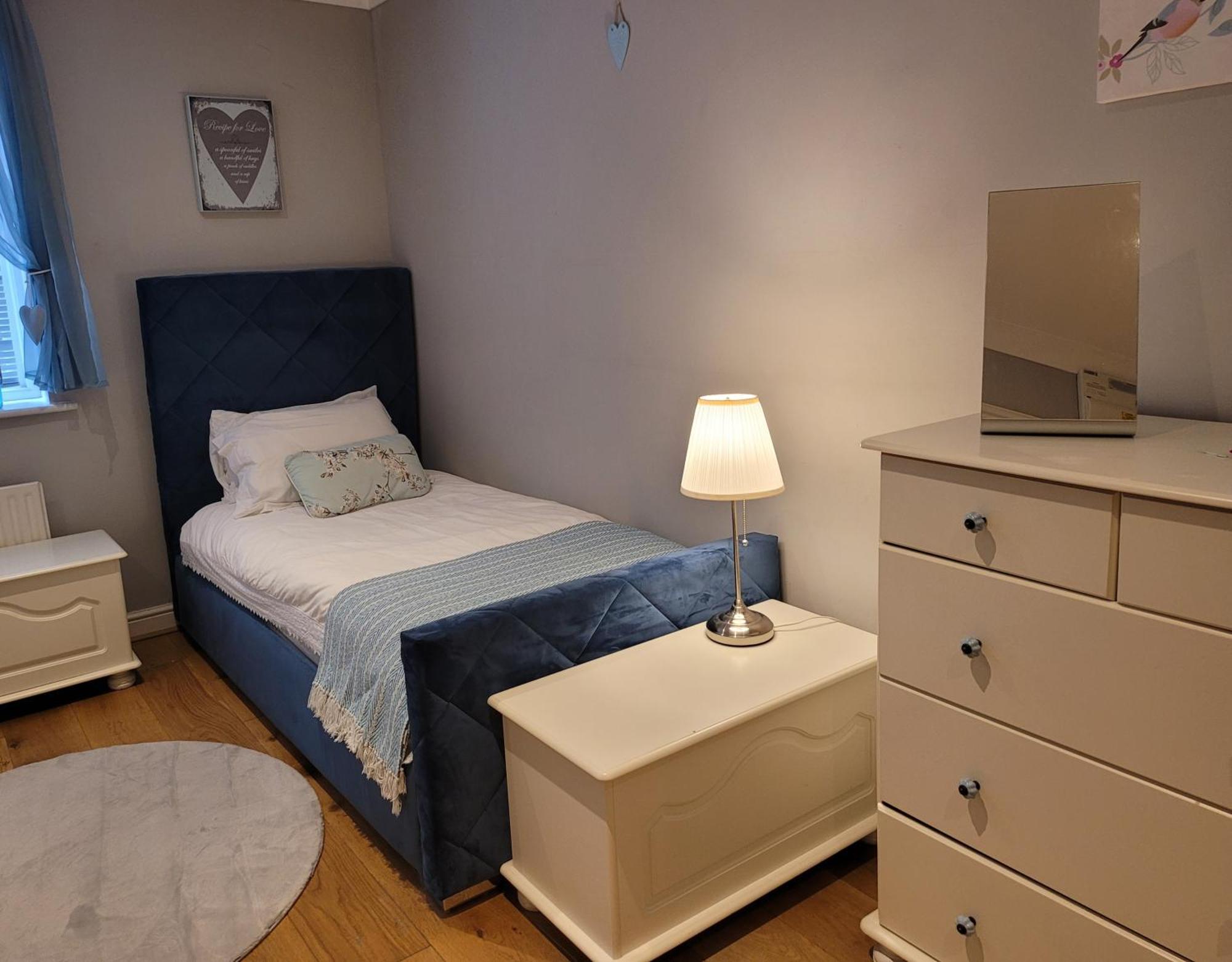 Three Bedroom Apartment By Beautiful Park Λονδίνο Εξωτερικό φωτογραφία