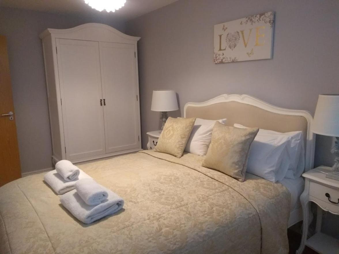 Three Bedroom Apartment By Beautiful Park Λονδίνο Εξωτερικό φωτογραφία